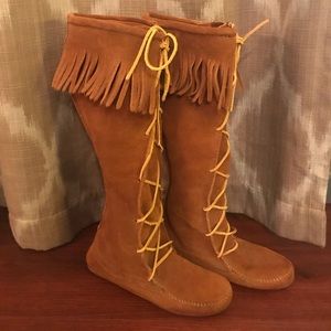 Minnetonka Moccasin Boot